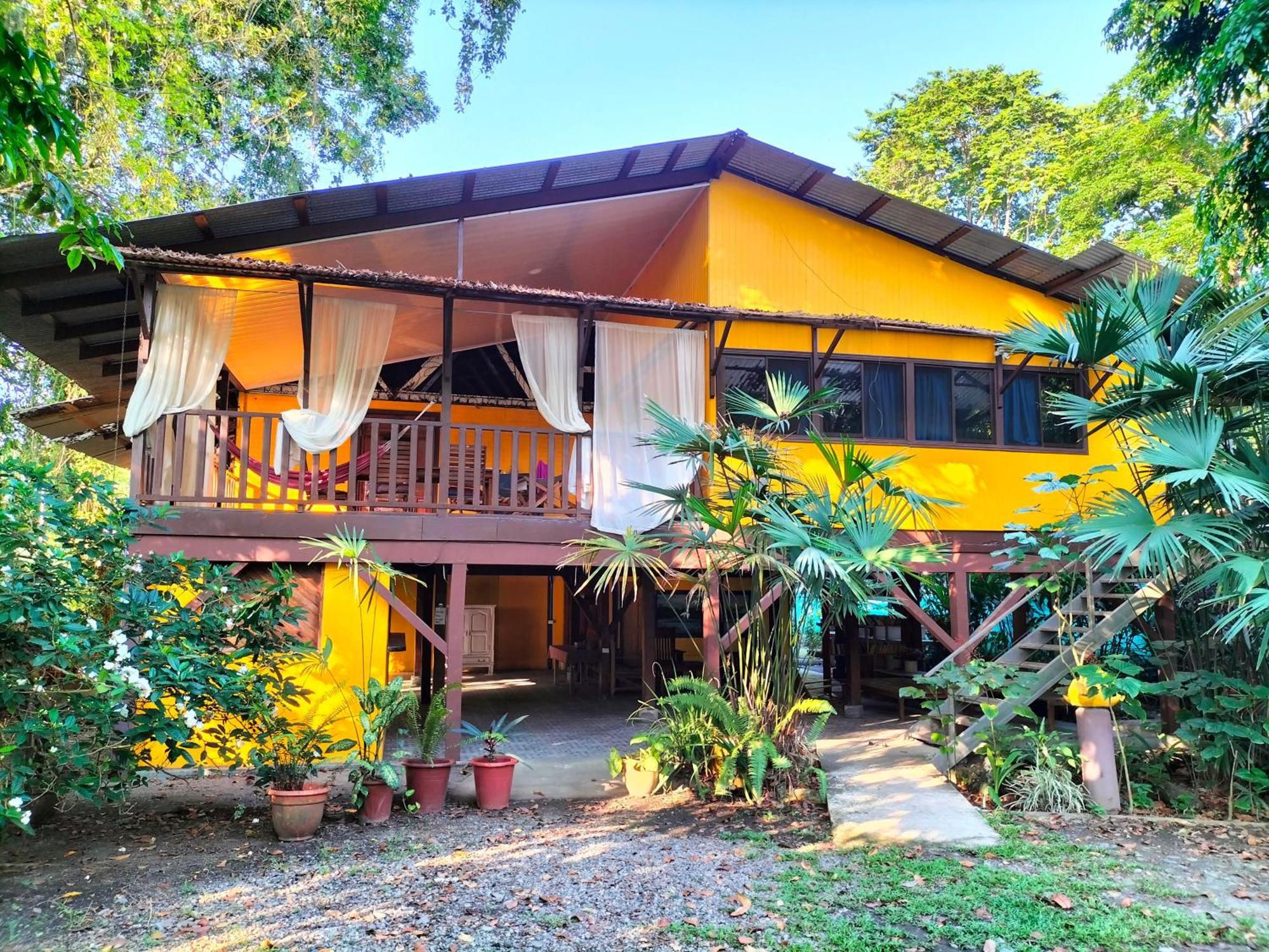 Cabinas Coconut Grove Puerto Viejo de Talamanca Exterior foto